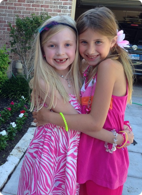 Noelle and Ava