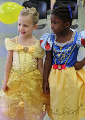 Anna Kate and Malia