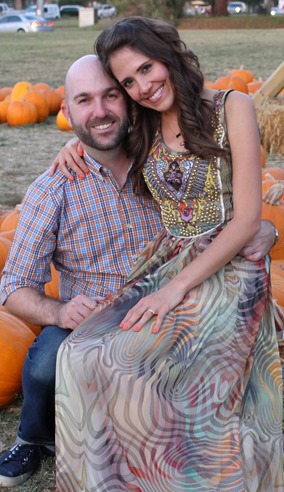 sweetheart pic at the pumpkin patch