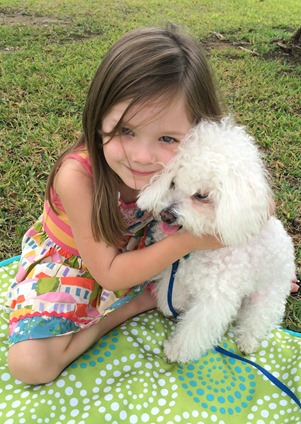 jax and rose on a picnic