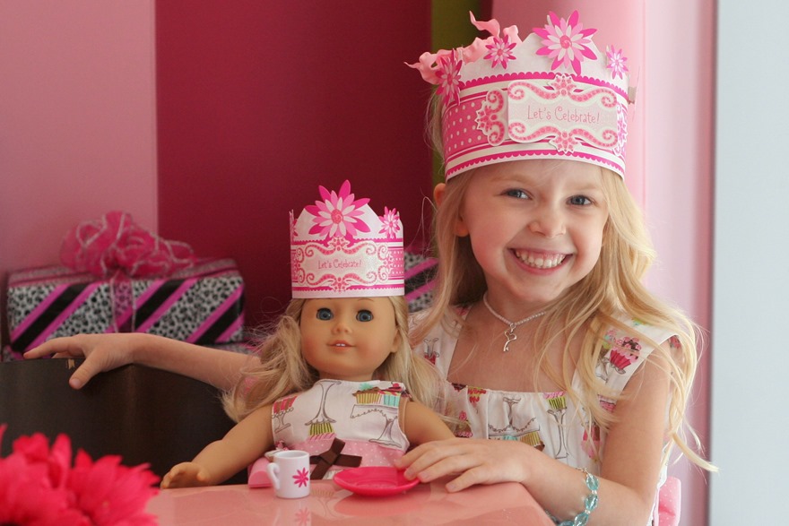 Noelle and Lilly at American Girl Bistro