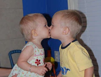 BaileyandNoelleJune 28, 2007